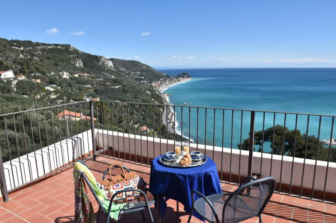 Hotel La Gioiosa Finale Ligure 3*,  Olaszország